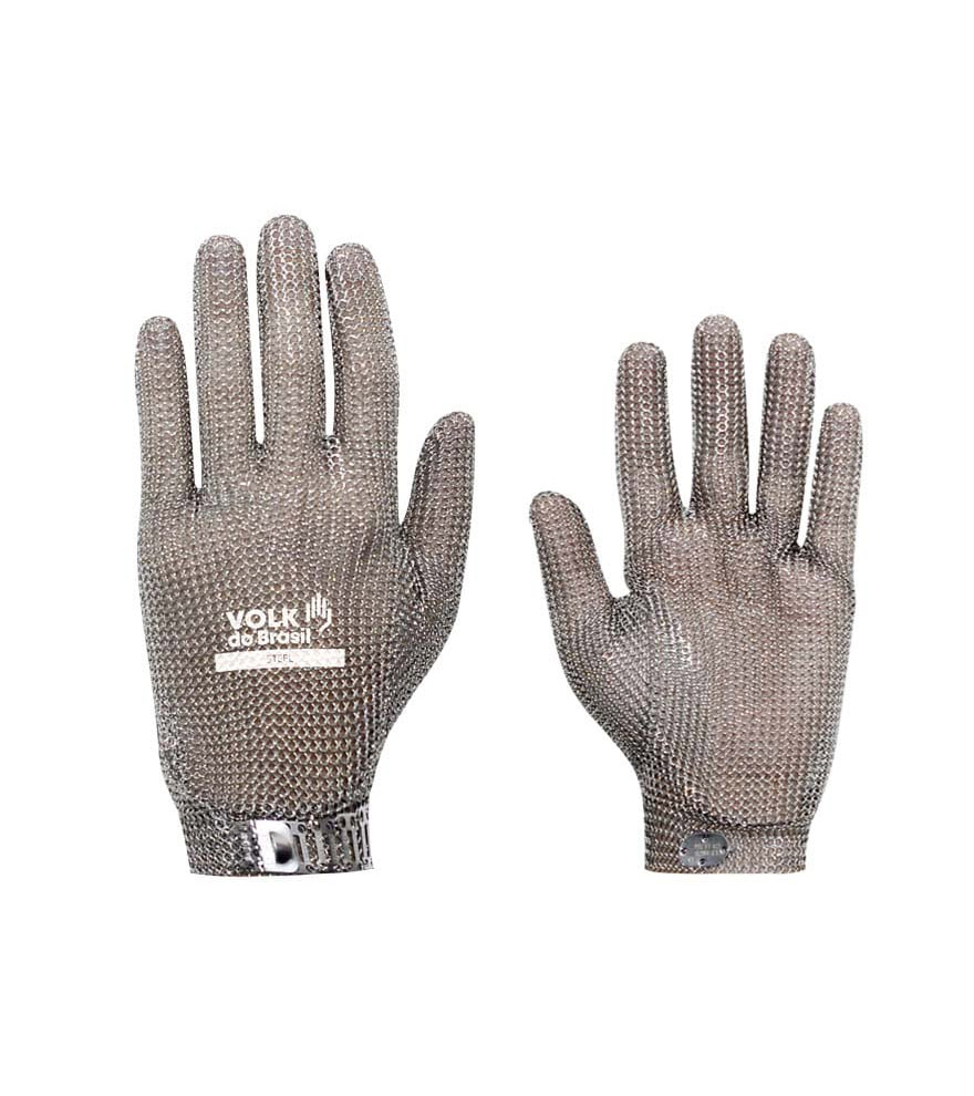 Luva de segurança confeccionada em malha de aço inoxidável, fio com diâmetro de 0,55 mm e anéis com diâmetro interno de 2,9 mm e externo de 4,0 mm com pulseira malha aço inox para fechamento e ajuste no punho, curta, cinco dedos.